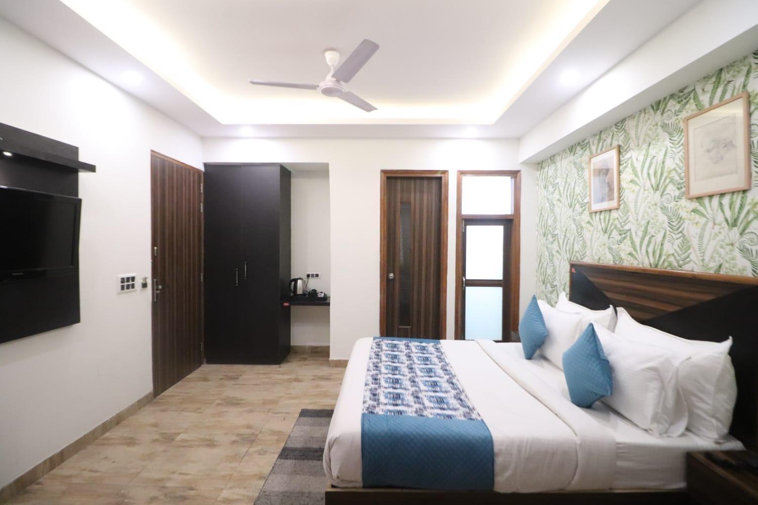 Hotel The Infinity Near Delhi Airport Új-Delhi Kültér fotó